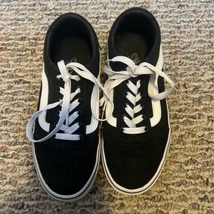 Black Vans Sneakers